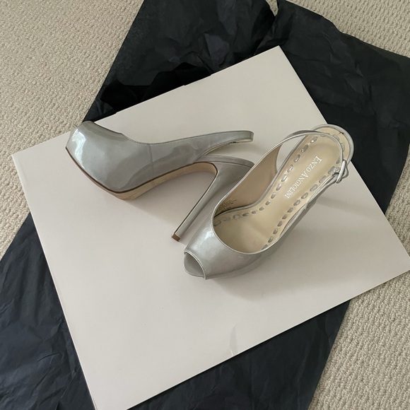 Silver stiletto, peep-toe, slingback US 5.5 - Picture 2 of 4